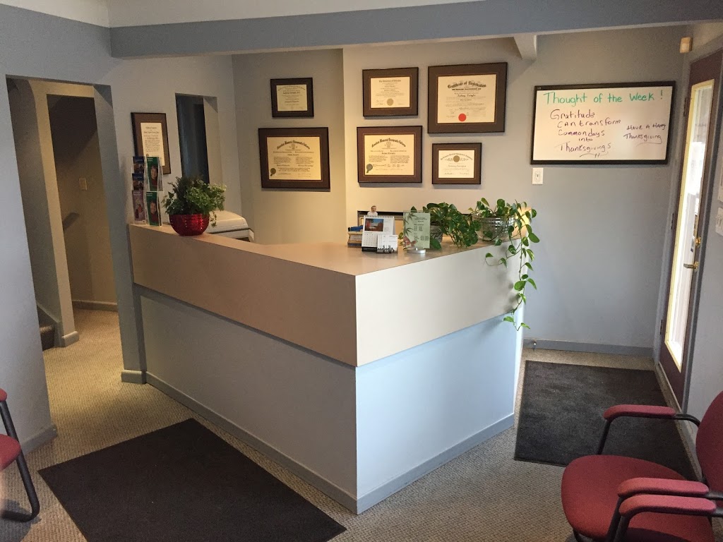 Mountain Chiropractic | 682 Upper James St, Hamilton, ON L9C 2Z6, Canada | Phone: (905) 574-6511