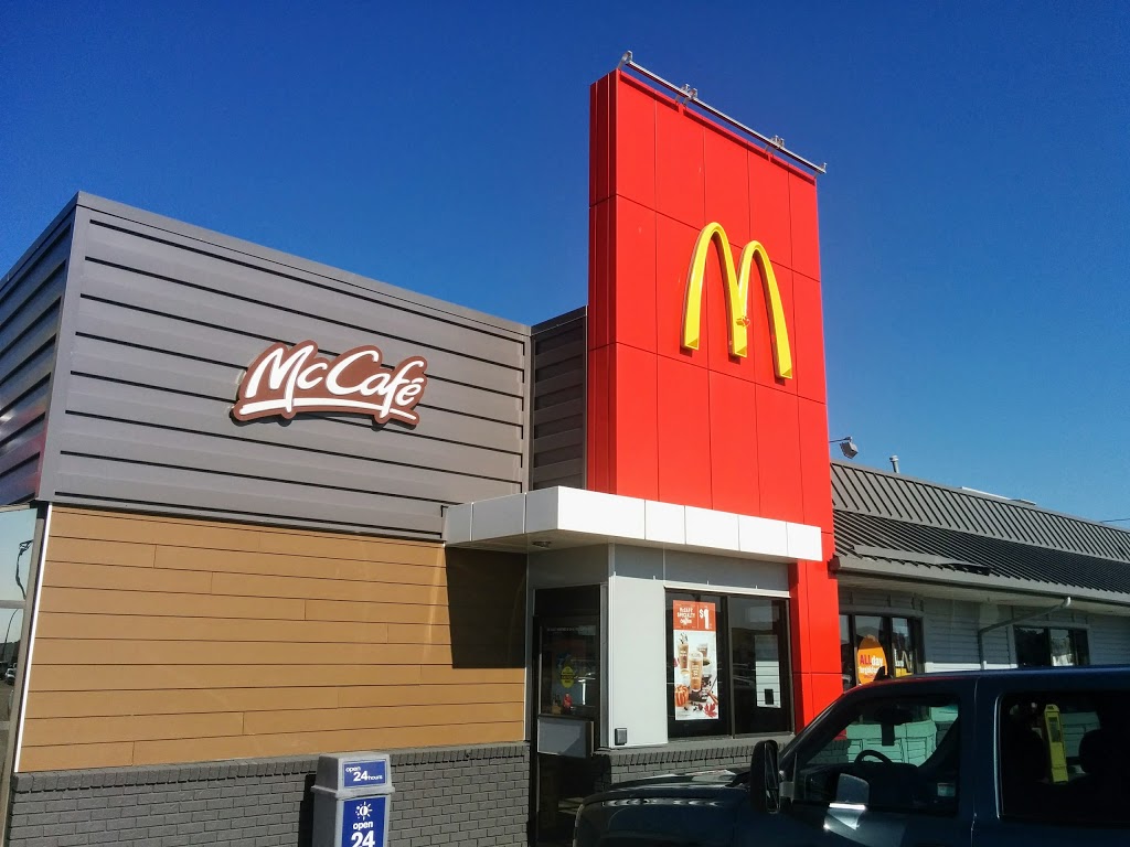 McDonalds | 5517 37a Ave, Wetaskiwin, AB T9A 2P7, Canada | Phone: (780) 352-9186