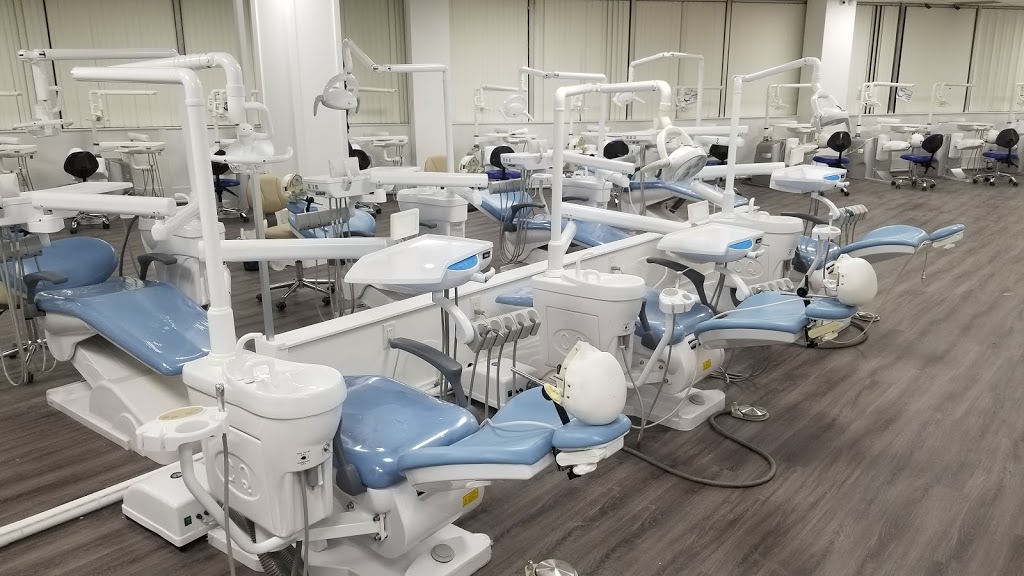 Dental Simulation Training Centre | 3050 Confederation Pkwy #301-D, 3rd floor, Mississauga, ON L5B 3Z6, Canada | Phone: (416) 294-7583