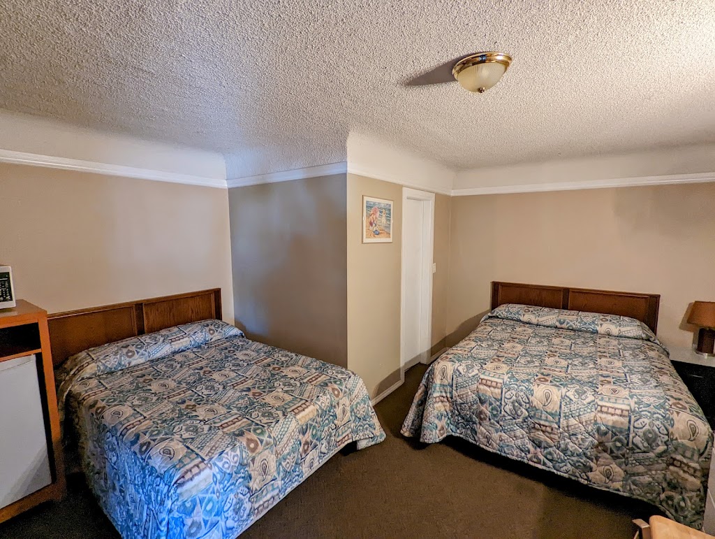 Bluebird Motel | 3755 3rd Ave, Port Alberni, BC V9Y 4E9, Canada | Phone: (250) 723-1153