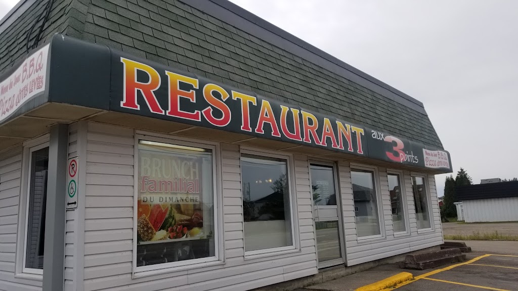 Restaurant Aux 3 Points | 3645 Bd du Royaume, Jonquière, QC G7X 1Z4, Canada | Phone: (418) 547-6171