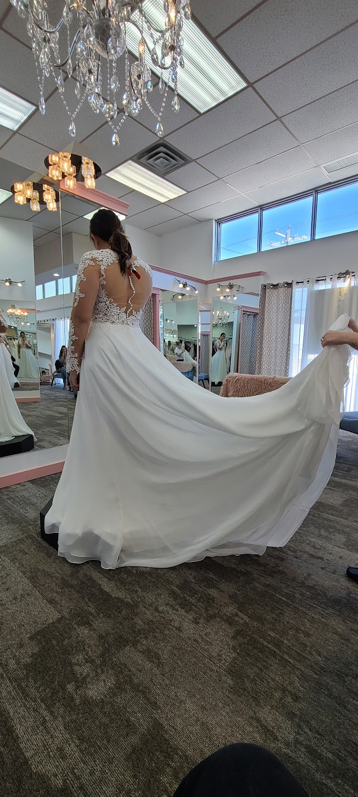 Blissful Bridal | 7004 Macleod Trail, Calgary, AB T2H 0L3, Canada | Phone: (403) 291-0383