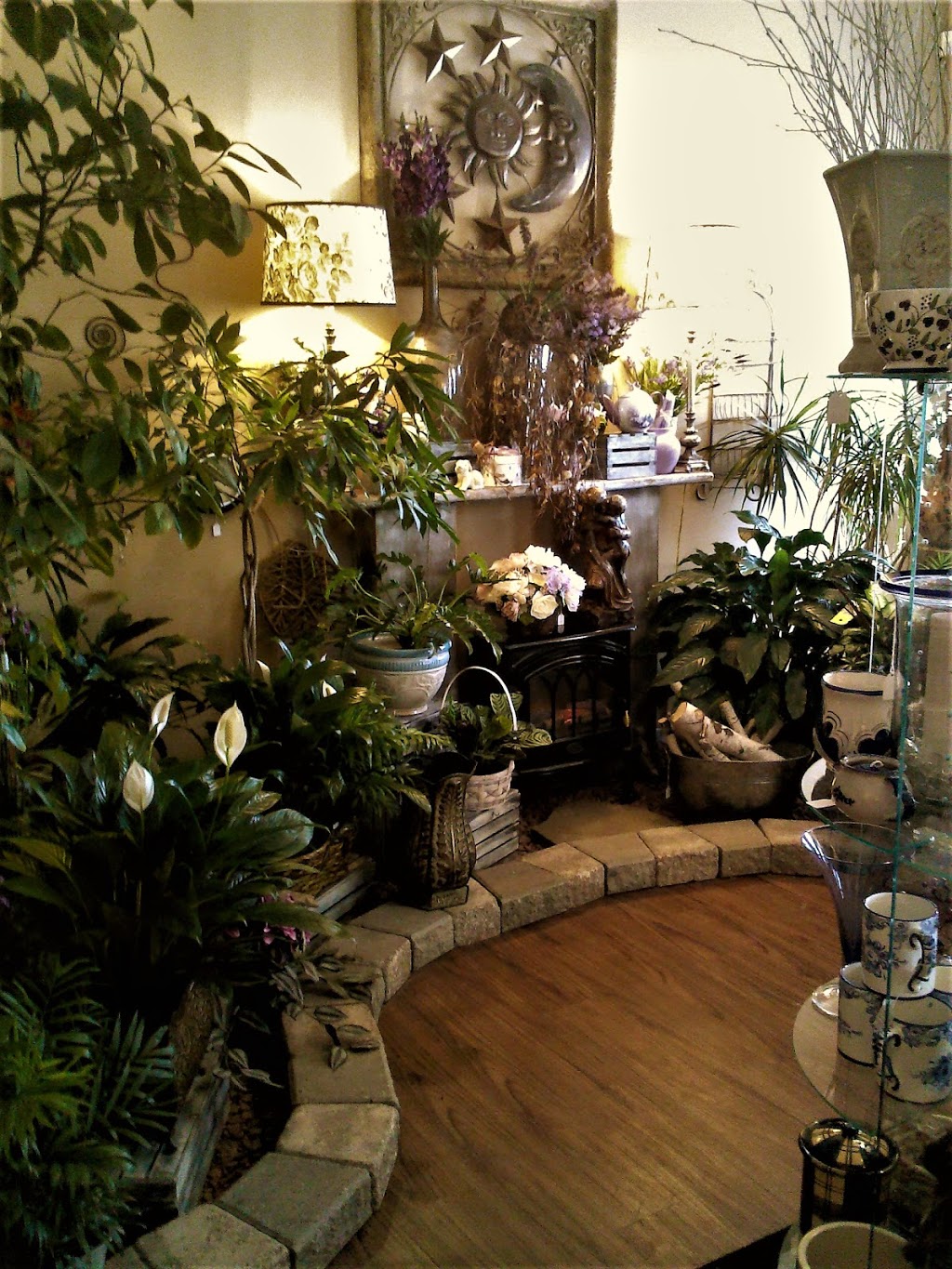 Diannes Floral | 3445 Niagara Falls Blvd, North Tonawanda, NY 14120, USA | Phone: (716) 693-2050