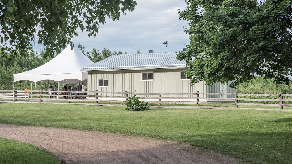 The Farmstead Weddings & Events | 530 Drive-in Rd, Pembroke, ON K8A 6W4, Canada | Phone: (613) 401-6958