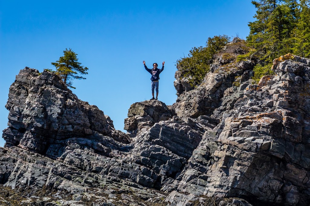 Astronomical Observatories and Charlevoix Meteorite Crater | 595 Côte Bellevue, La Malbaie, QC G5A 3B2, Canada | Phone: (418) 665-7645