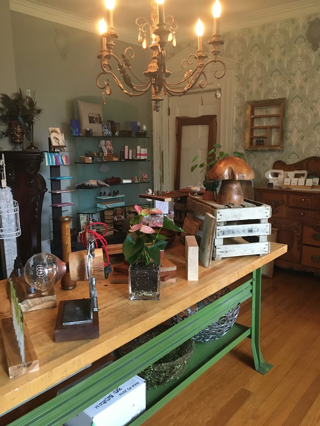 Hayden House Handmade & Vintage Goods | 475 George St, Cobourg, ON K9A 3M9, Canada | Phone: (905) 903-9169