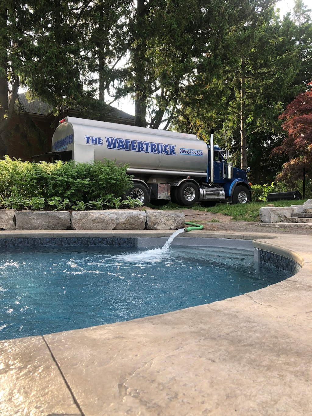 The Watertruck | 1 Emmons Ln, Dundas, ON L9H 5E2, Canada | Phone: (905) 648-2636