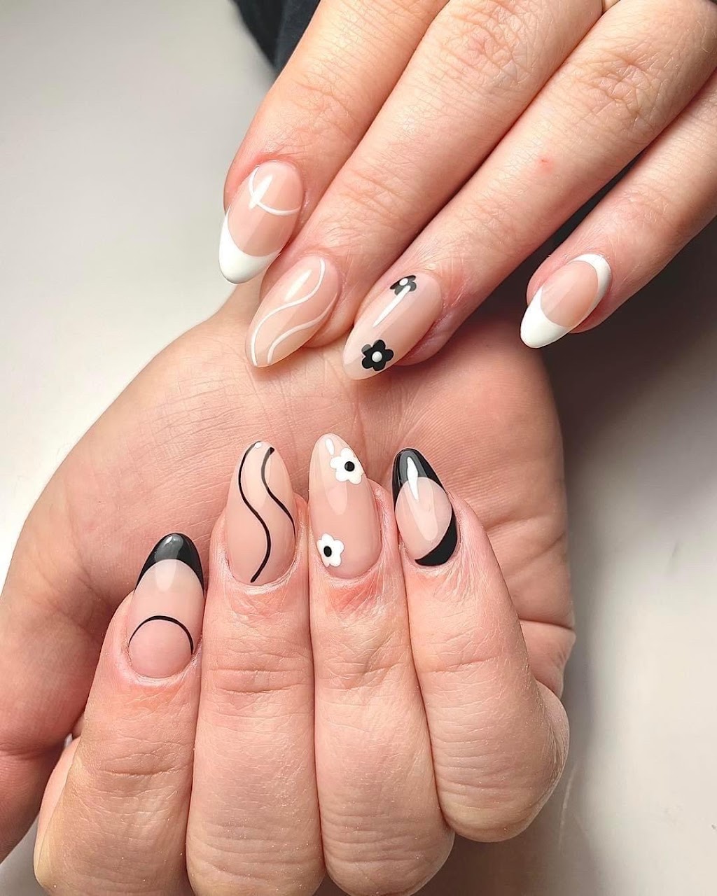 V Nails Moncton | 1144 Mountain Rd, Moncton, NB E1C 2T4, Canada | Phone: (506) 688-9088