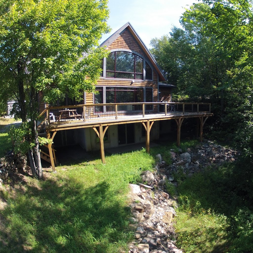 Sheffield Rock lodge | 2458 County Rd 15, Stone Mills, ON K0K, Canada | Phone: (647) 988-6901