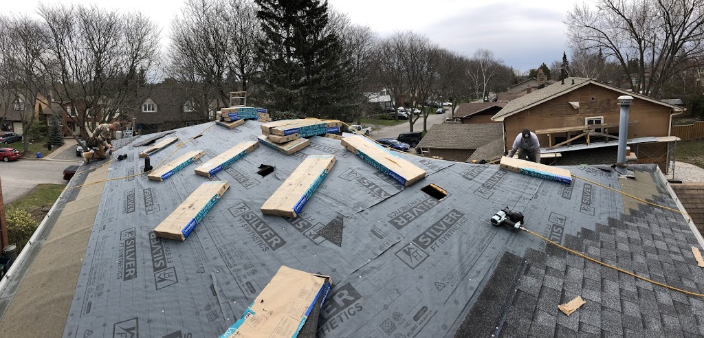 Menard Roofing and Waterproofing Inc | 640 Euclid St, Whitby, ON L1N 5C2, Canada | Phone: (289) 987-7876