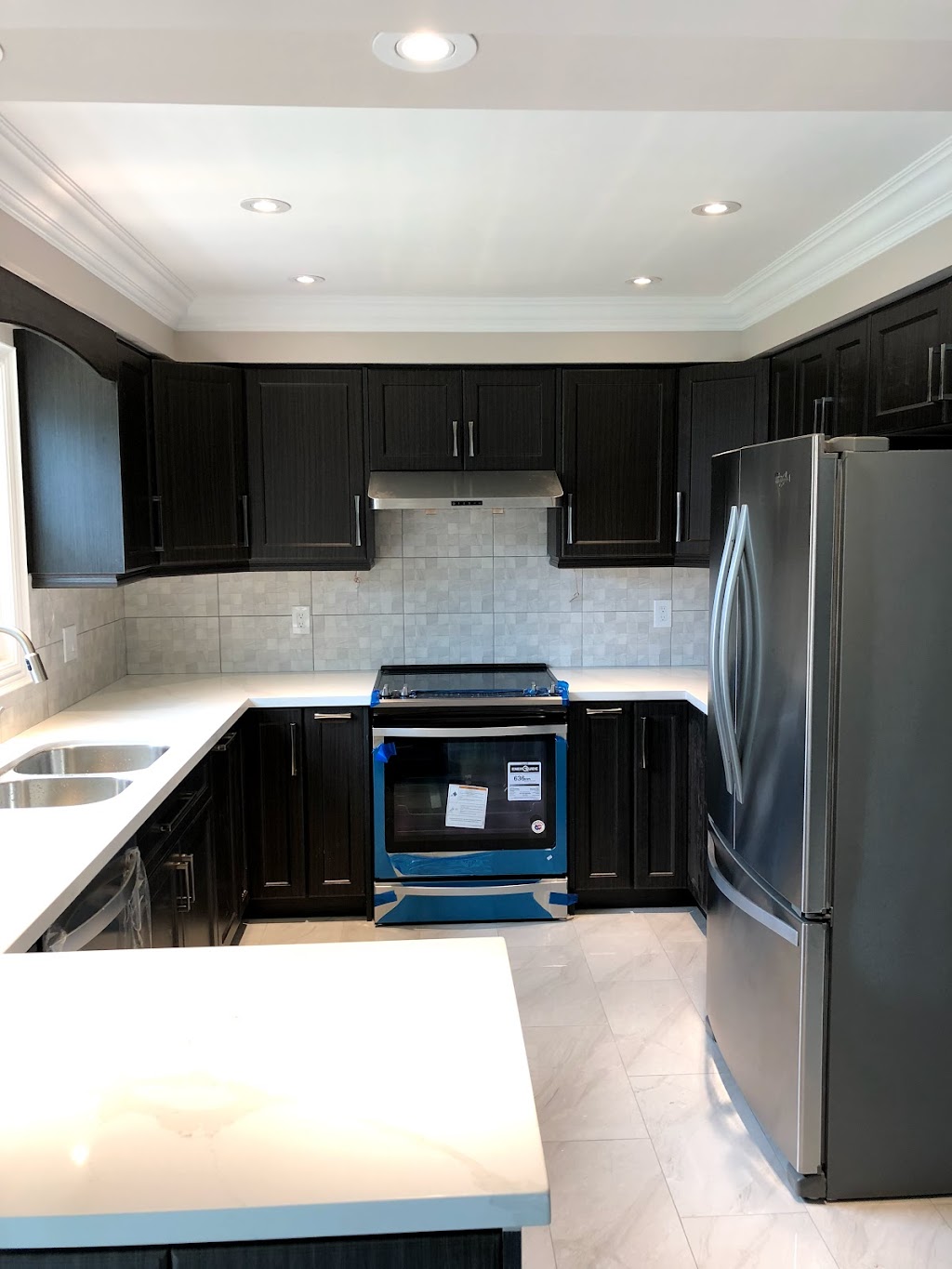 DJ Kitchen Cabinets Inc | 920 Denison St Unit #8, Markham, ON L3R 3K5, Canada | Phone: (365) 608-5888