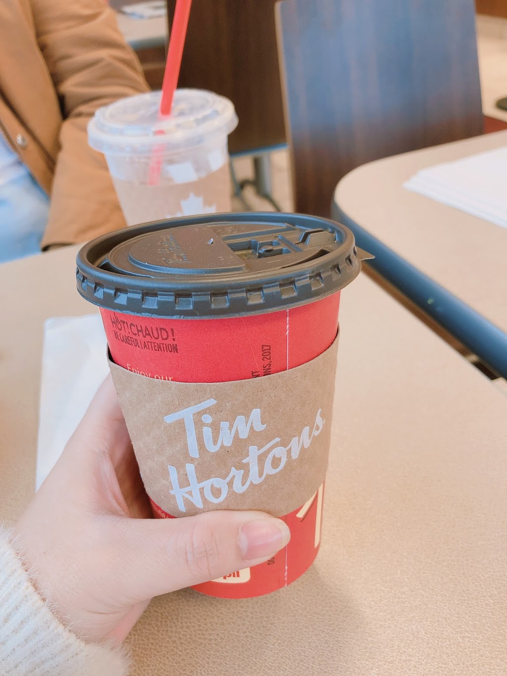 Tim Hortons | 7880 6th St, Burnaby, BC V3N 3N3, Canada | Phone: (604) 553-2220