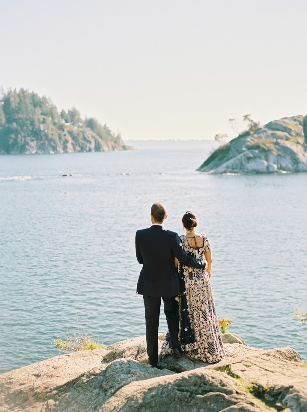 Wedding Photography by Roman | 688 Abbott St, Vancouver, BC V6B 0B9, Canada | Phone: (604) 551-9211