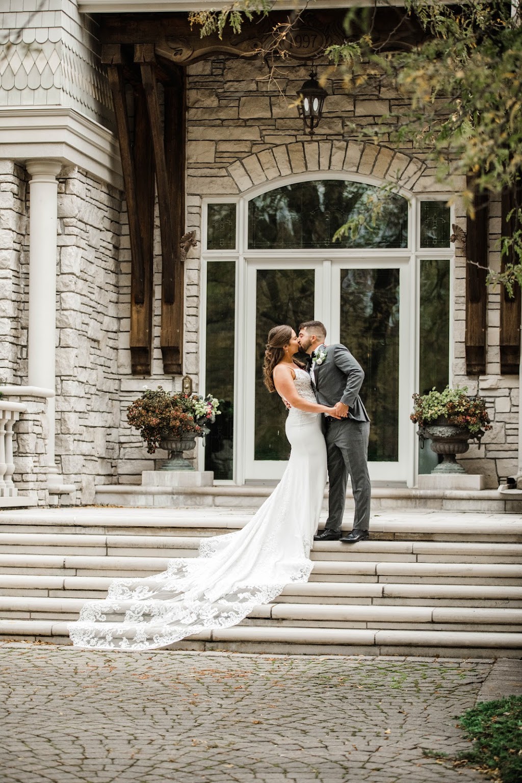 Maigan Cowen Photography | London Ontario Wedding Photographer | 2363 Red Thorne Ave, London, ON N6P 0E8, Canada | Phone: (519) 520-9480