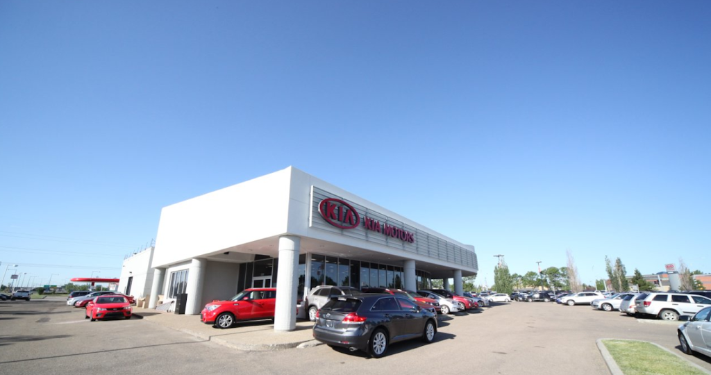 Go Kia South | 3030 Gateway Blvd NW, Edmonton, AB T6J 6V4, Canada | Phone: (780) 465-3535