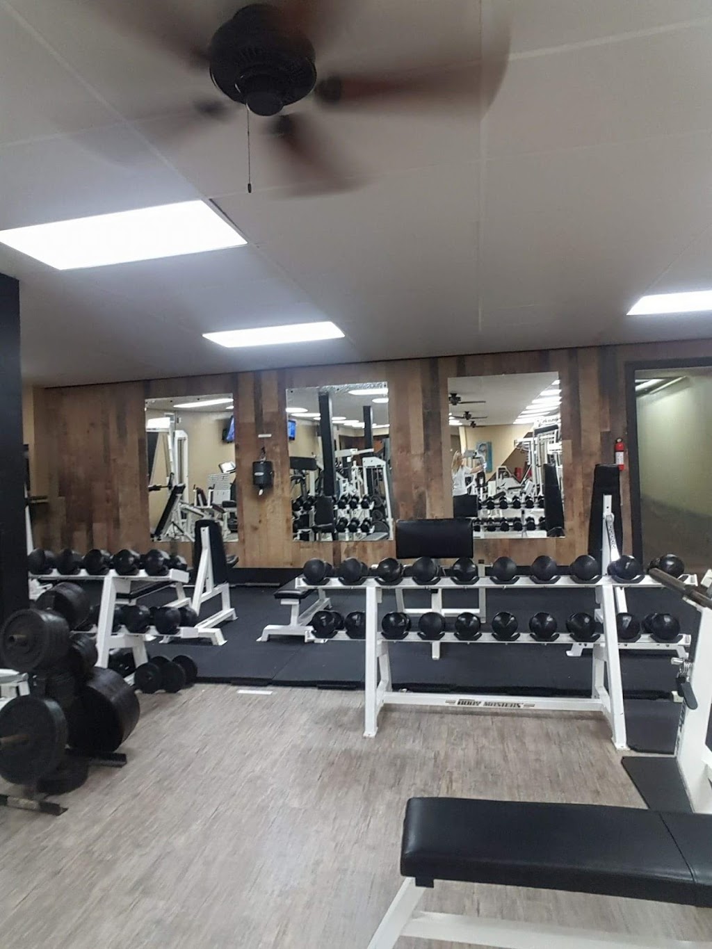 Grand Fitness | 176 Queen St, Dunnville, ON N1A 1H7, Canada | Phone: (905) 774-1870