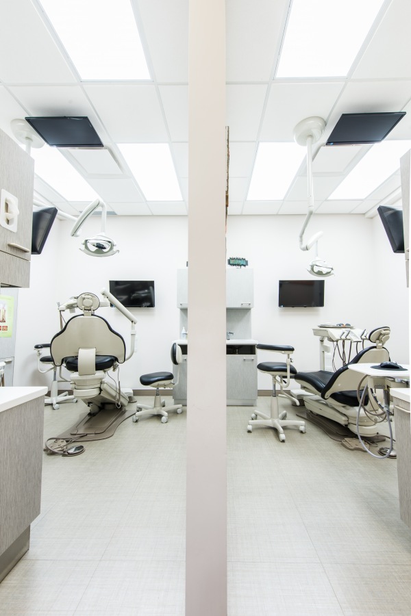 Albany Dental | 12728 167 Ave NW, Edmonton, AB T6V 1J6, Canada | Phone: (780) 761-8882