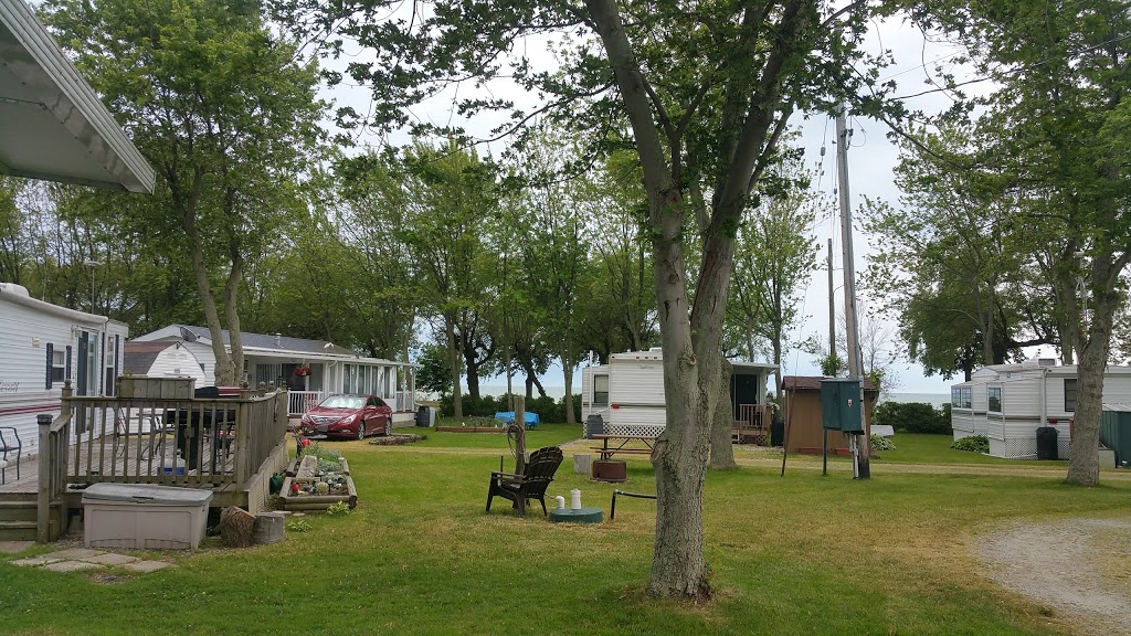 Century Beach Park | 2057 Lakeshore Rd, Dunnville, ON N1A 2W8, Canada | Phone: (905) 774-3879