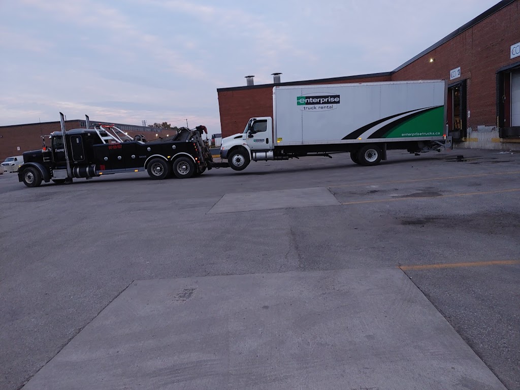 Shan towing services | 390 Woodchoppers Ln, King, ON L7B 0L7, Canada | Phone: (647) 929-7637