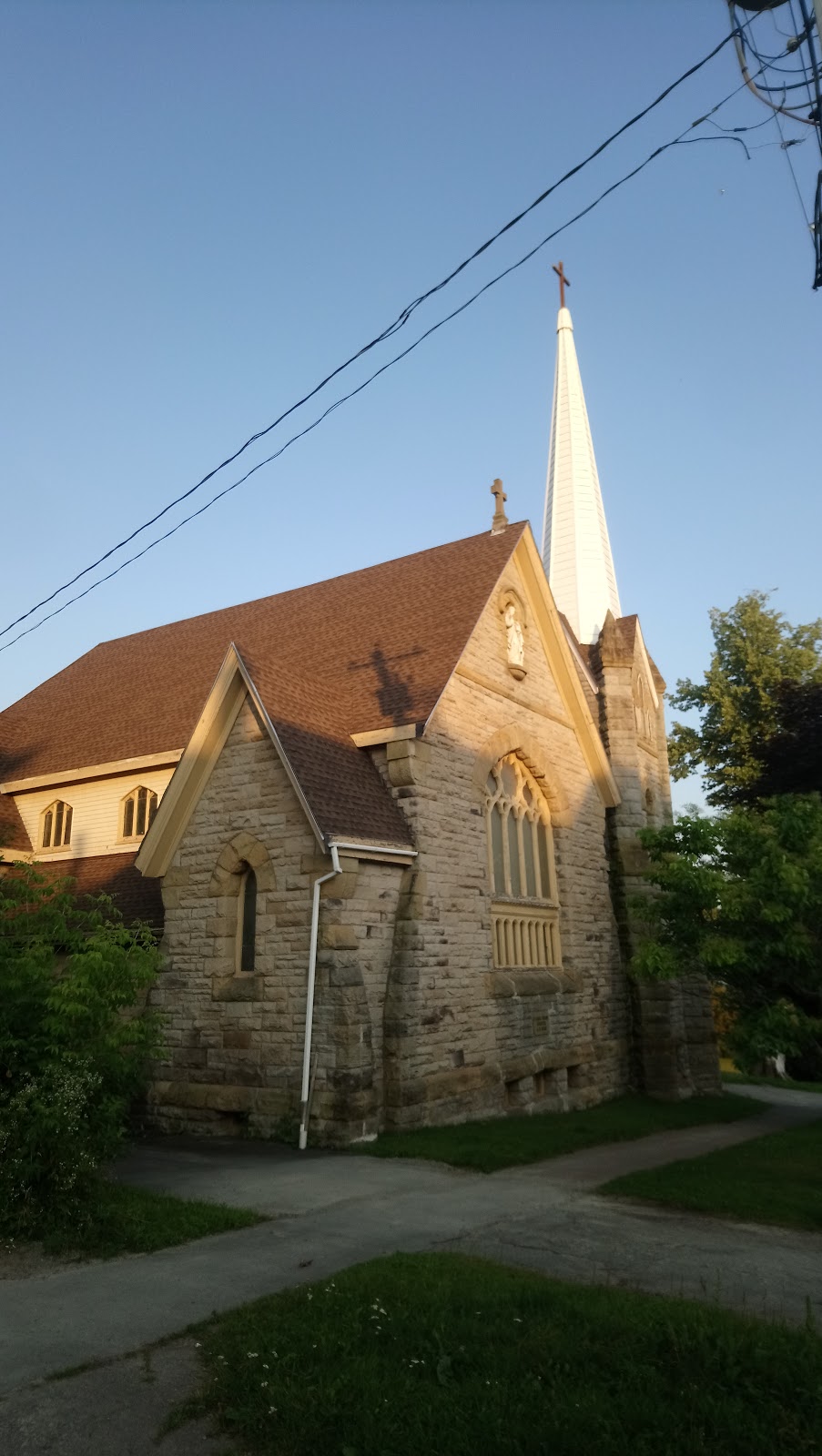 Catholic Church of St John the Evangelist | 339 King St, Windsor, NS B0N 2T0, Canada | Phone: (902) 798-2341