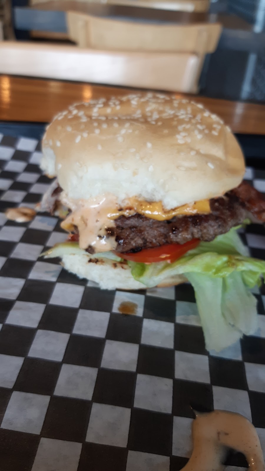 Bronx Burger | 162 Hamilton Regional Rd 8, Stoney Creek, ON L8G 1C3, Canada