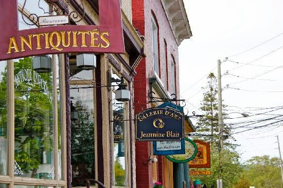 Le Cachet B&B | 3105 Ch. Capelton, North Hatley, QC J0B 2C0, Canada | Phone: (819) 481-1640