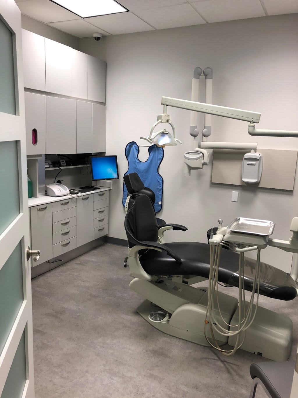 Ellerslie Dental Studio | 11164 Ellerslie Rd SW, Edmonton, AB T6W 1A2, Canada | Phone: (780) 455-7645