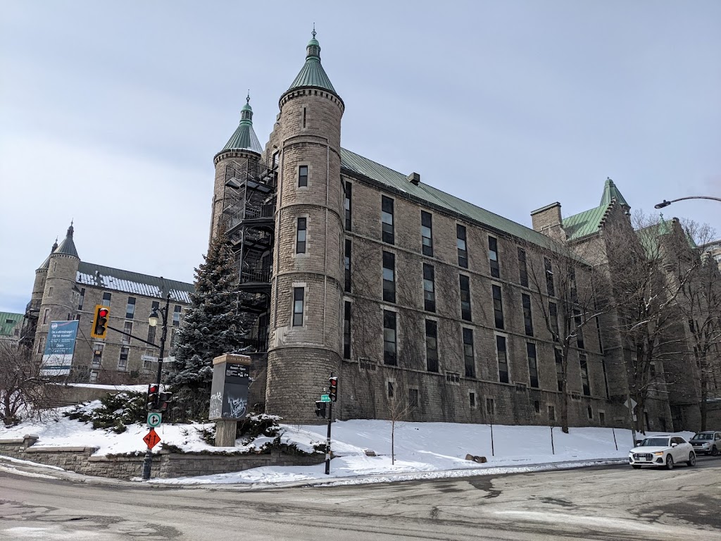 Duff Medical Building | 3775 Rue University, Montréal, QC H3A 2B4, Canada | Phone: (514) 398-4455