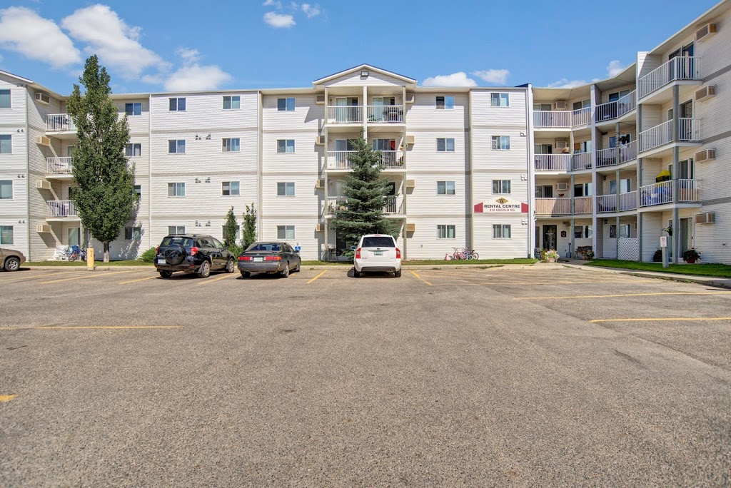 Wellington Manor Apartment Homes | 310 Herold Rd, Saskatoon, SK S7V 1H9, Canada | Phone: (306) 700-5547