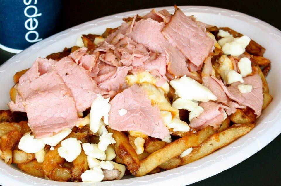 Poutinerie La Belle Province | 1675 Tenth Line Rd, Orléans, ON K1E 3P6, Canada | Phone: (613) 590-9199