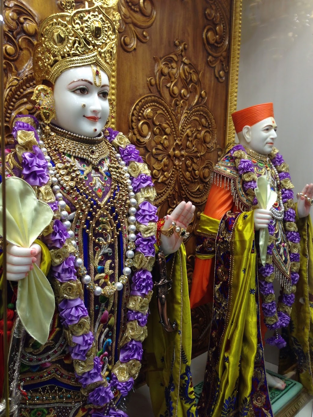 Shree Swaminarayan Temple | 6540 Kingston Rd, Scarborough, ON M1C 1L5, Canada | Phone: (416) 825-1848