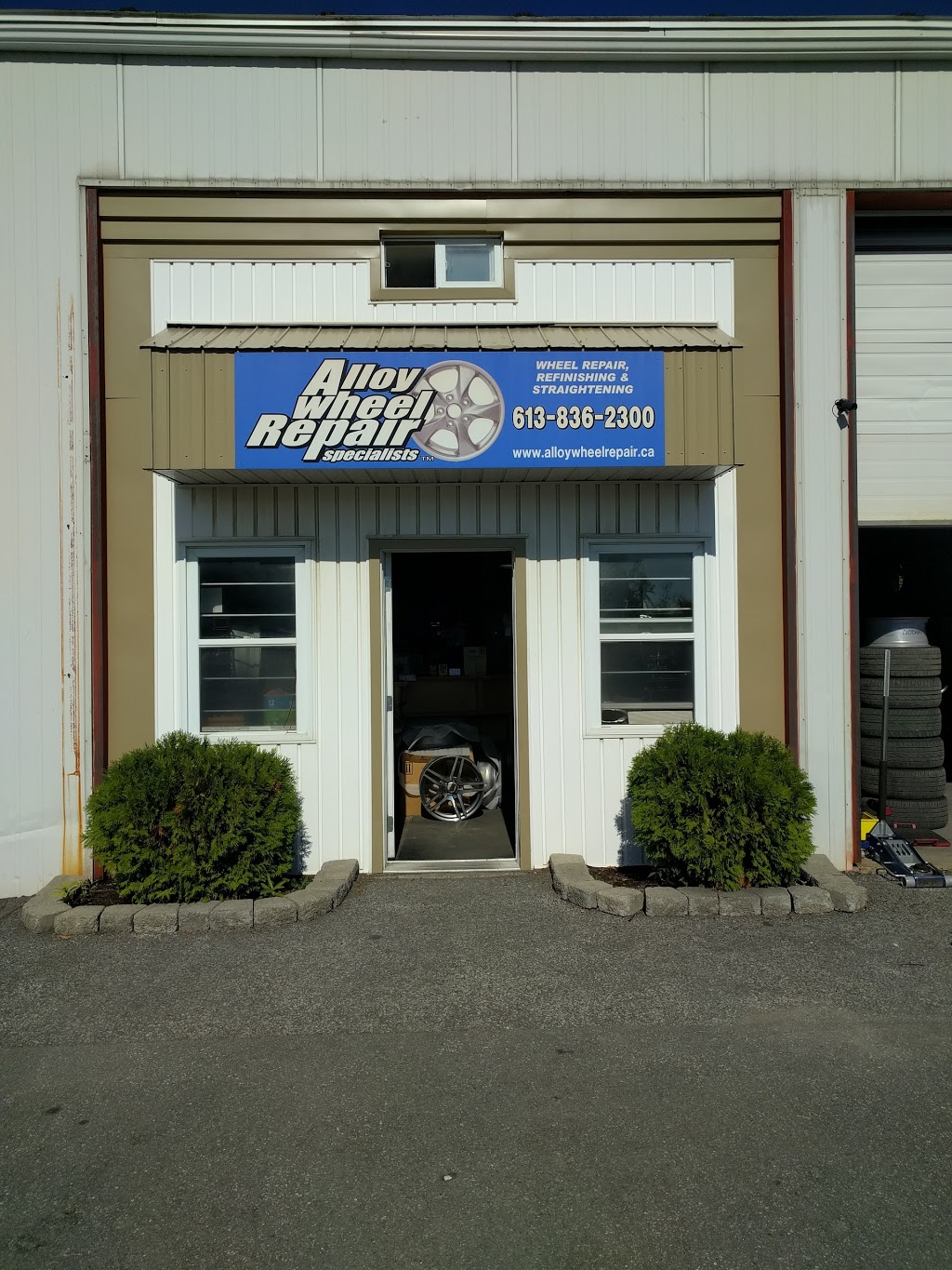 Alloy Wheel Repair Specialists of Ottawa | 83 Iber Rd, Stittsville, ON K2S 1E7, Canada | Phone: (613) 836-2300