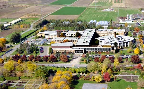 Institut de technologie agroalimentaire - Campus de Saint-Hyacin | 3230 Rue Sicotte, Saint-Hyacinthe, QC J2S 2M2, Canada | Phone: (450) 778-6504