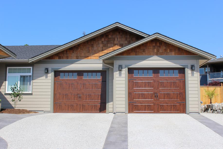 Davis Bay Doormaster Ltd | 1877 Field Rd #24, Sechelt, BC V0N 3A1, Canada | Phone: (604) 741-5231