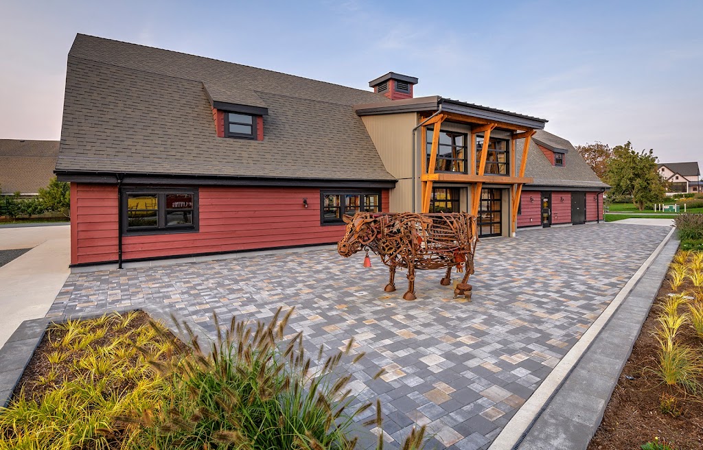 The Red Barn at Southlands Tsawwassen | 6333 Market Ave, Delta, BC V4L 1M9, Canada | Phone: (604) 364-2250