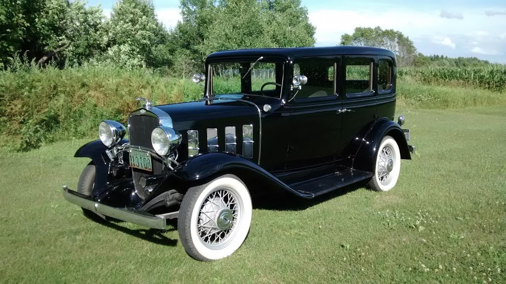 Limousine antique - ROLLS ROYCE 1957 | 380 Rang Saint Félix O, Notre-Dame-du-Mont-Carmel, QC G0X 3J0, Canada | Phone: (819) 696-5656