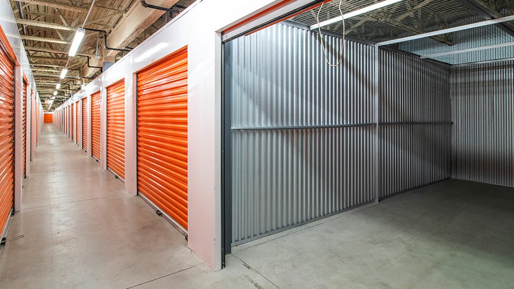 Public Storage | 6701 Blvd. Newman, LaSalle, QC H8N 3E4, Canada | Phone: (514) 595-8558