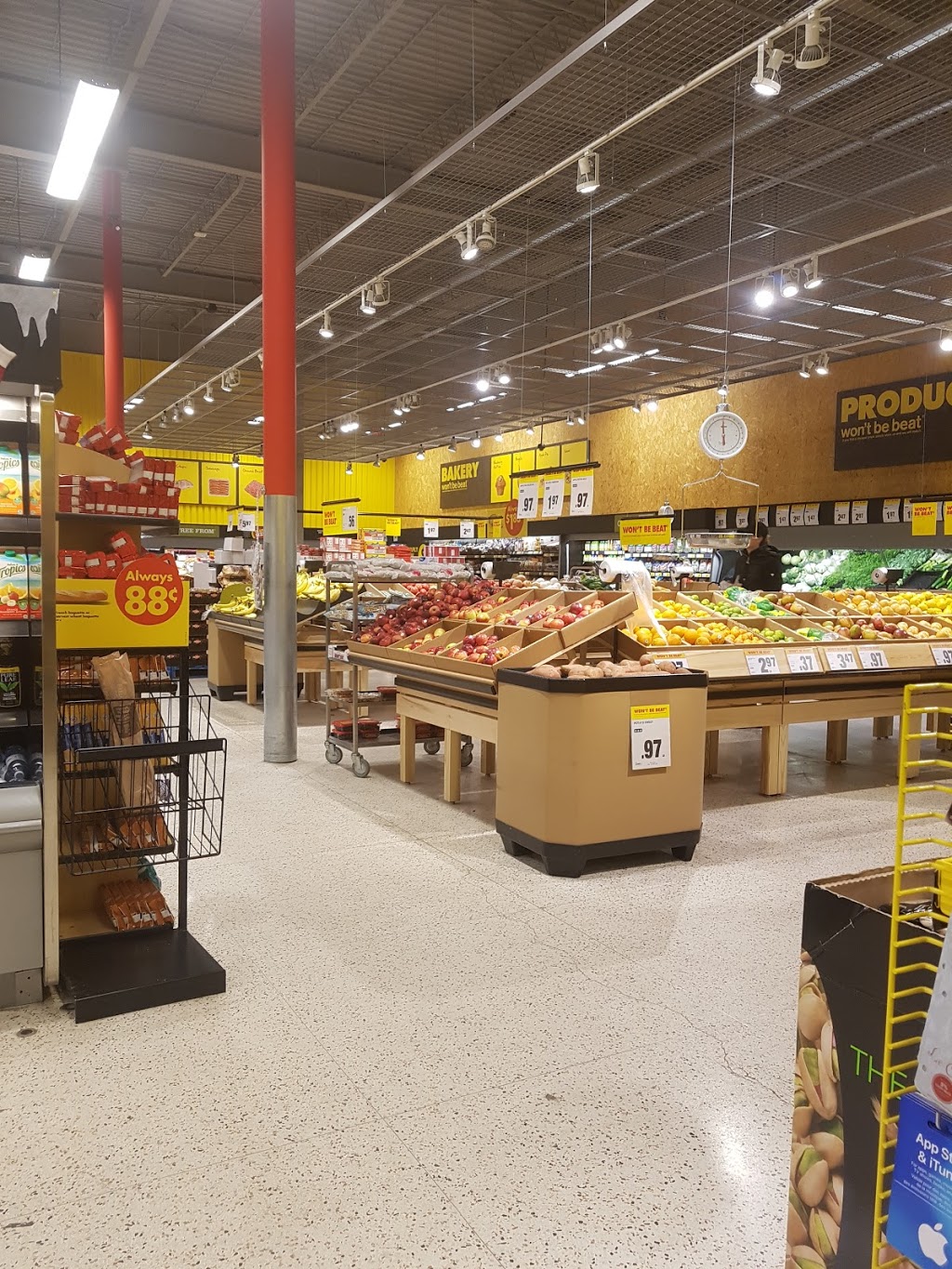 Tony & Cathys No Frills | 3975 Wyandotte St E, Windsor, ON N8Y 1G4, Canada | Phone: (866) 987-6453