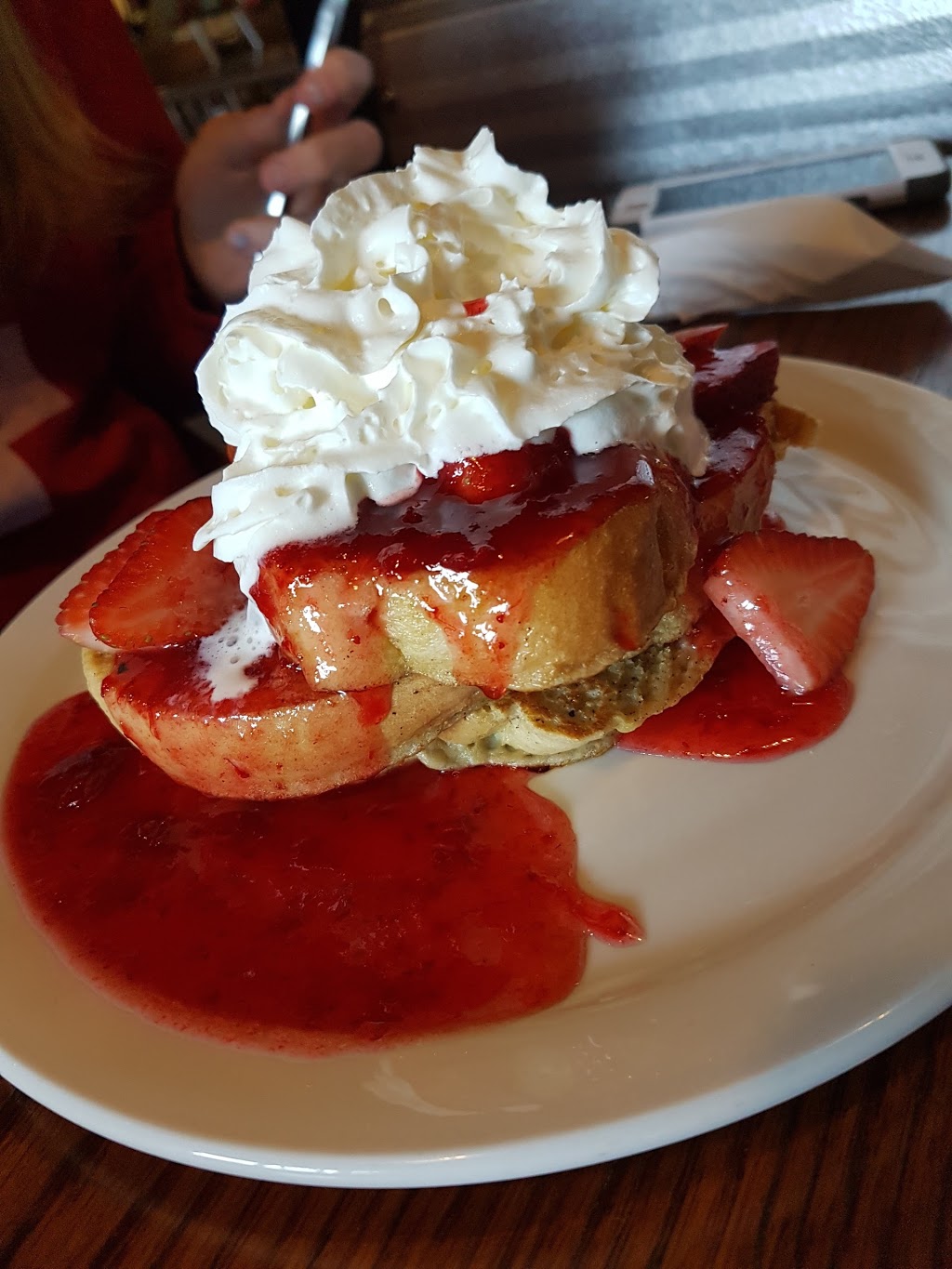 Renegades Diner | 34023 Mill Rd, Bayfield, ON N0M 1G0, Canada | Phone: (519) 565-1111