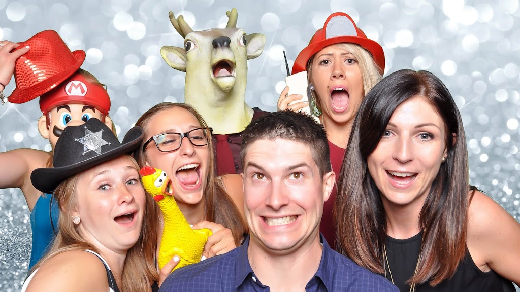 GoBooth - Photo Booth Rental | 2058 Melette Crescent, Orléans, ON K4A 4X2, Canada | Phone: (613) 663-3776