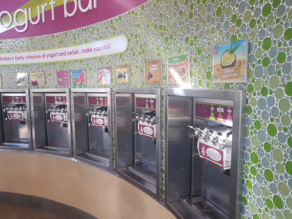 Menchies | FOLKSTONE PLAZA, 20 Broadleaf Ave, Whitby, ON L1R 0B5, Canada | Phone: (905) 425-2600