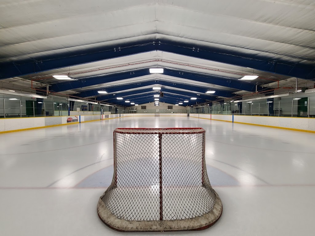 Russ Barnes Arena | 6725 121 Ave NW, Edmonton, AB T5B 0Y7, Canada | Phone: (780) 442-5311