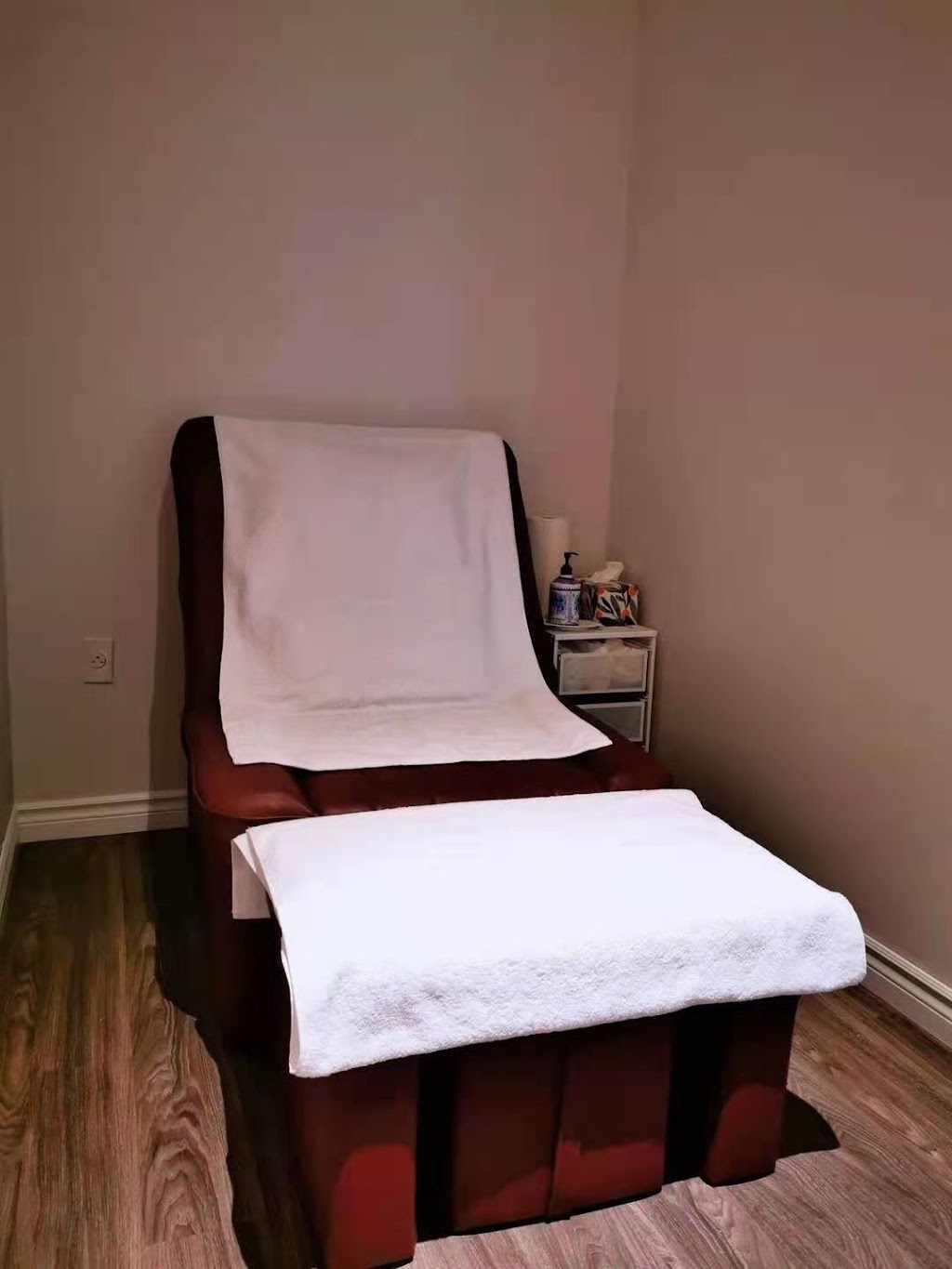 Clinique yuanQi Massage & Acupuncture元气中医健康管理中心 | 8500 Taschereau Blvd Unit 3, Brossard, QC J4X 2T4, Canada | Phone: (450) 486-6677