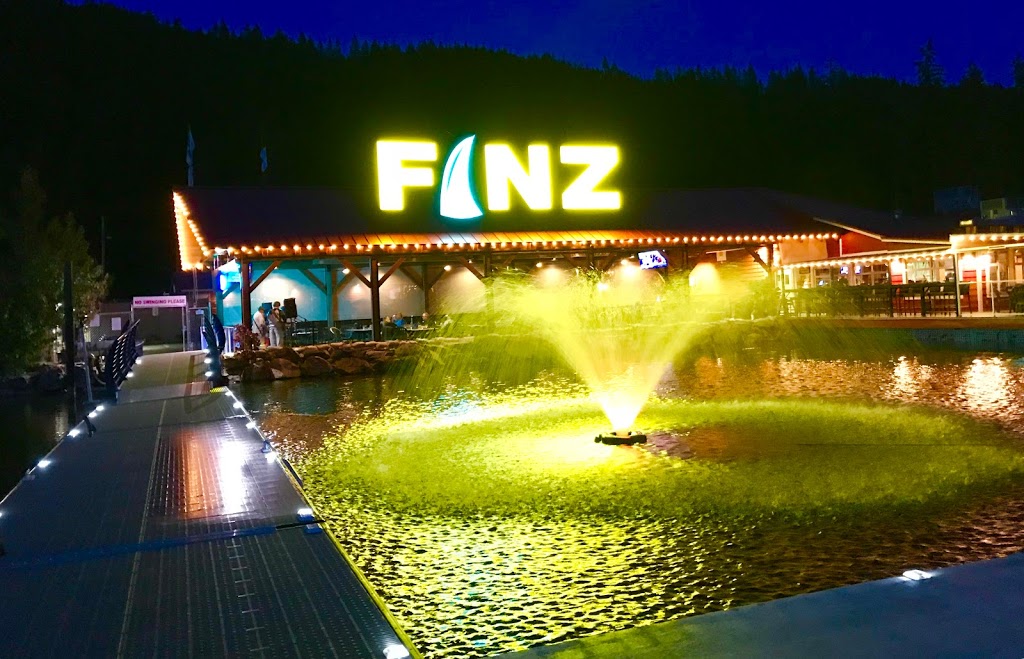 Finz Resort / Finz Bar & Grill | 2001 Eagle Bay Rd, Blind Bay, BC V0E 1H1, Canada | Phone: (250) 675-3255