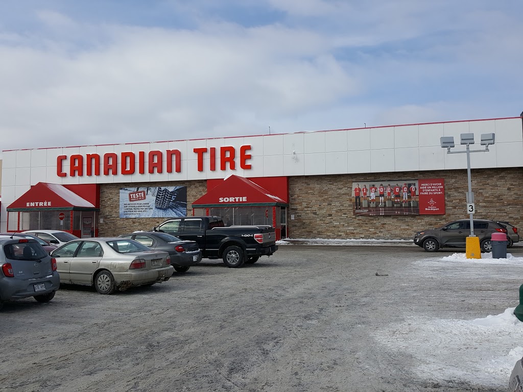 Canadian Tire | Carrefour Du Nord, 700 Boulevard Monseigneur-Dubois, Saint-Jérôme, QC J7Y 4Y9, Canada | Phone: (450) 438-3506