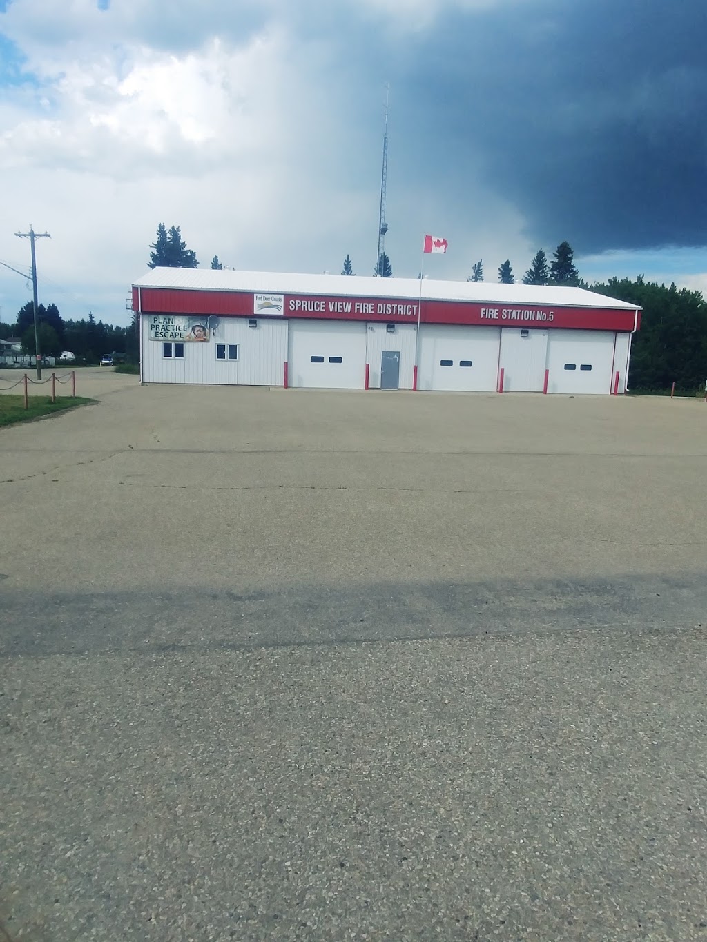 Fire Station 5 | 1932 10 Ave SW, Spruce View, AB T0M 1V0, Canada | Phone: (403) 343-6667