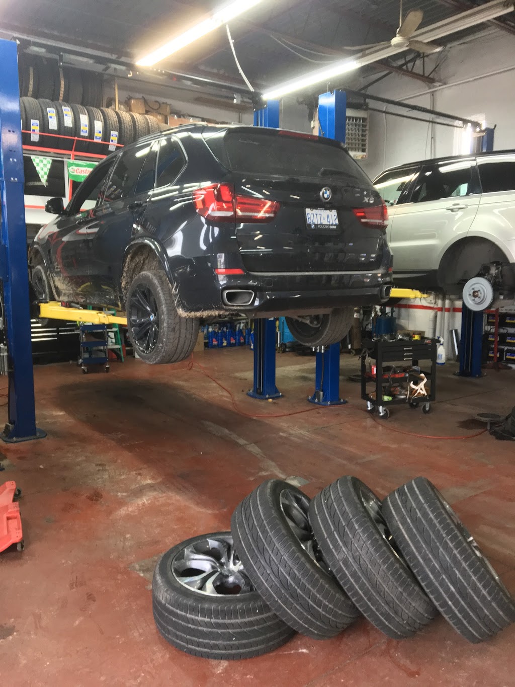 Pal Auto Service & Body Shop | 6520 Mayfield Road, Brampton, ON L7C 0Z8, Canada | Phone: (905) 533-4865