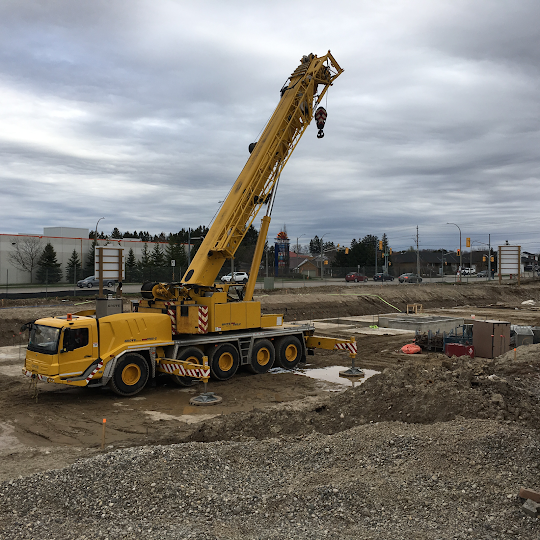 AFH Crane Rental | 430 Springbank Ave S, Woodstock, ON N4V 1B2, Canada | Phone: (877) 537-2891