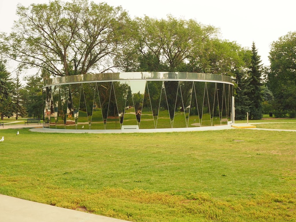 Borden Park | 7507 Borden Park Rd NW, Edmonton, AB T5B 4W8, Canada | Phone: (780) 496-1117