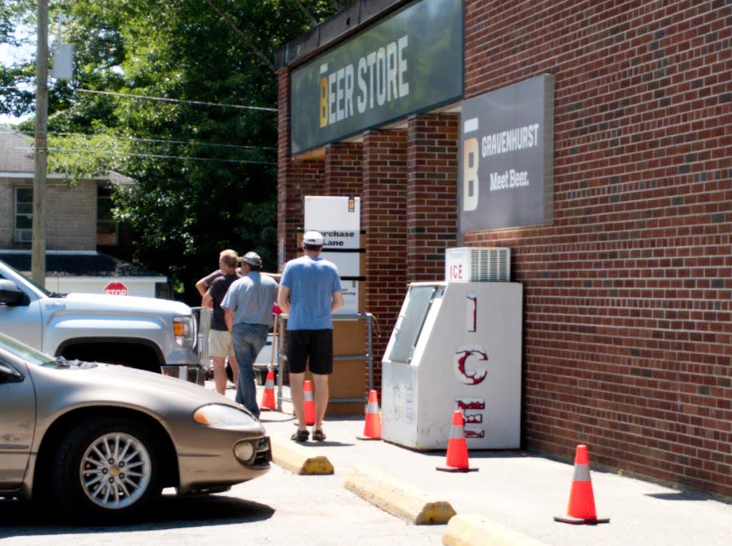 Beer Store 3442 | 230 David Street East, Gravenhurst, ON P1P 1J5, Canada | Phone: (705) 687-7758